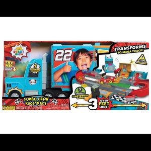 Ryan's World Combo Crew Racetrack